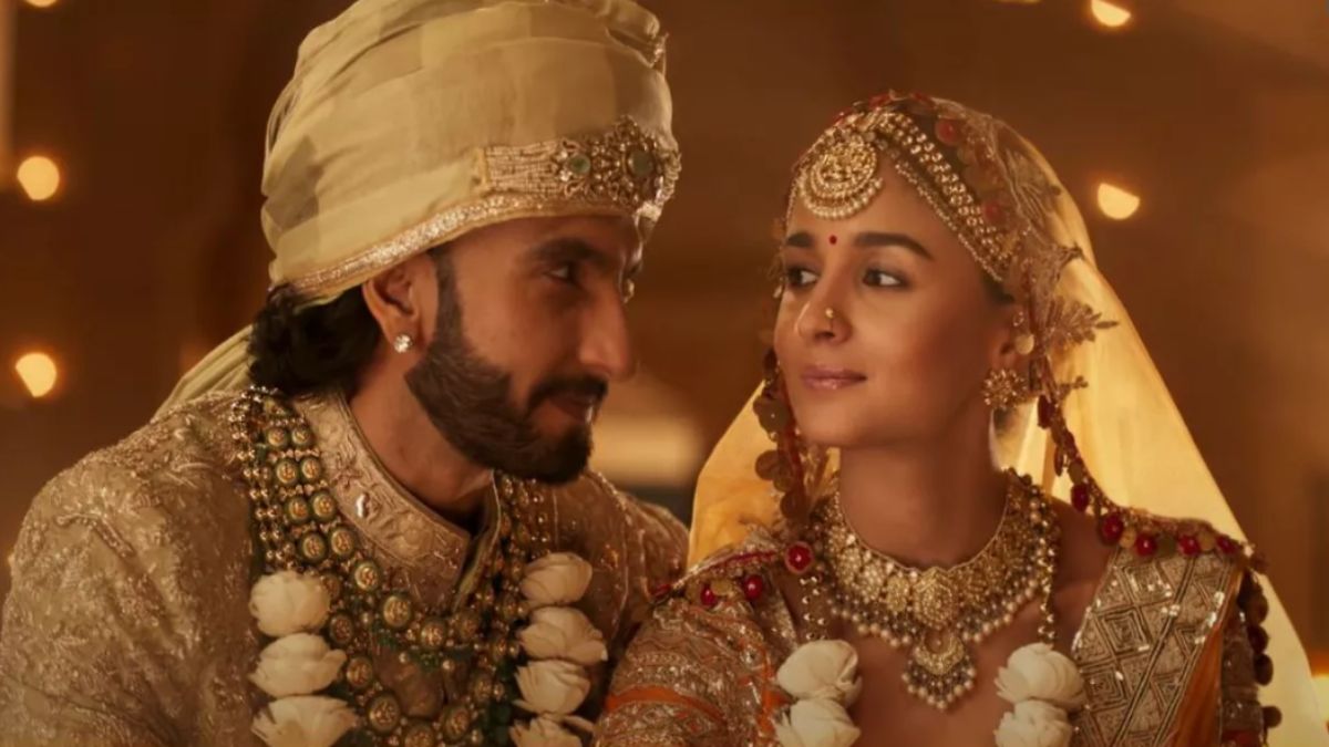 karan-johars-shocking-revelation-alia-bhatt-got-married-twice-in-just-4-days-rocky-aur-rani-kii-prem-kahaani-box-office-collection
